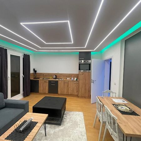 38 Apartment 3 Πρίστινα Εξωτερικό φωτογραφία